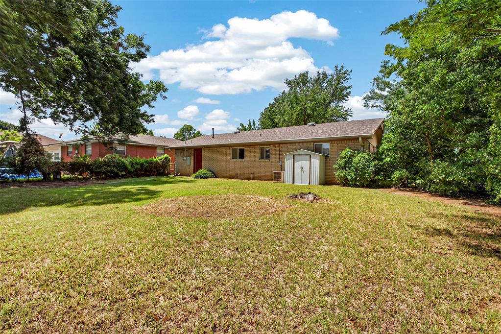 236 Southern Place Property Photo 32