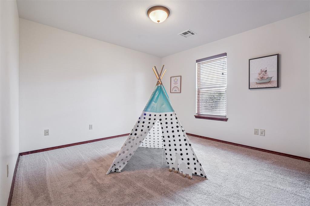 2113 Mulberry Creek Avenue Property Photo 35
