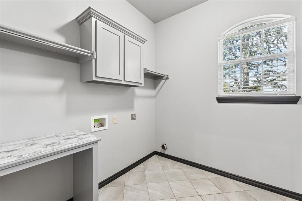 10404 Cherrywood Drive Property Photo 21