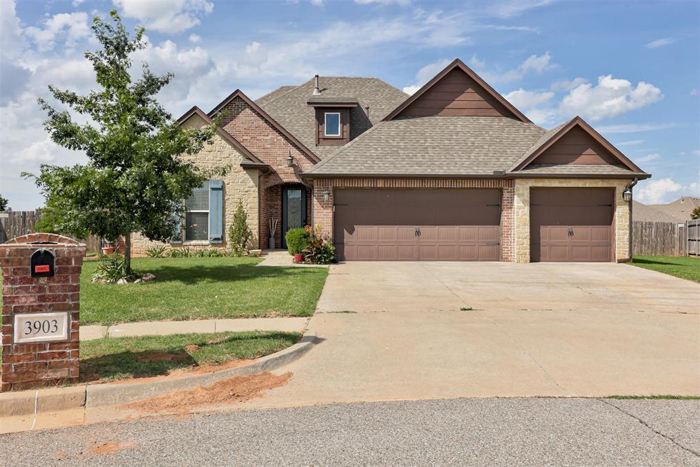 3903 Catalina Court Property Photo 2