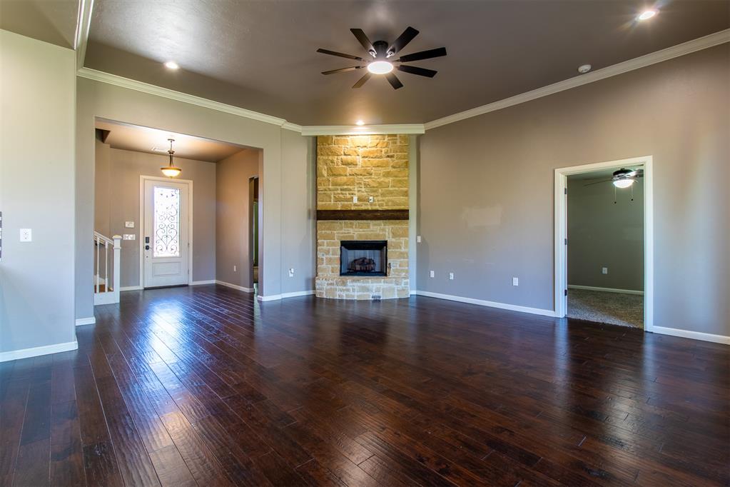 3903 Catalina Court Property Photo 5