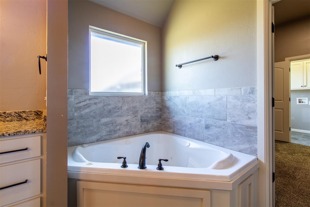 3903 Catalina Court Property Photo 22