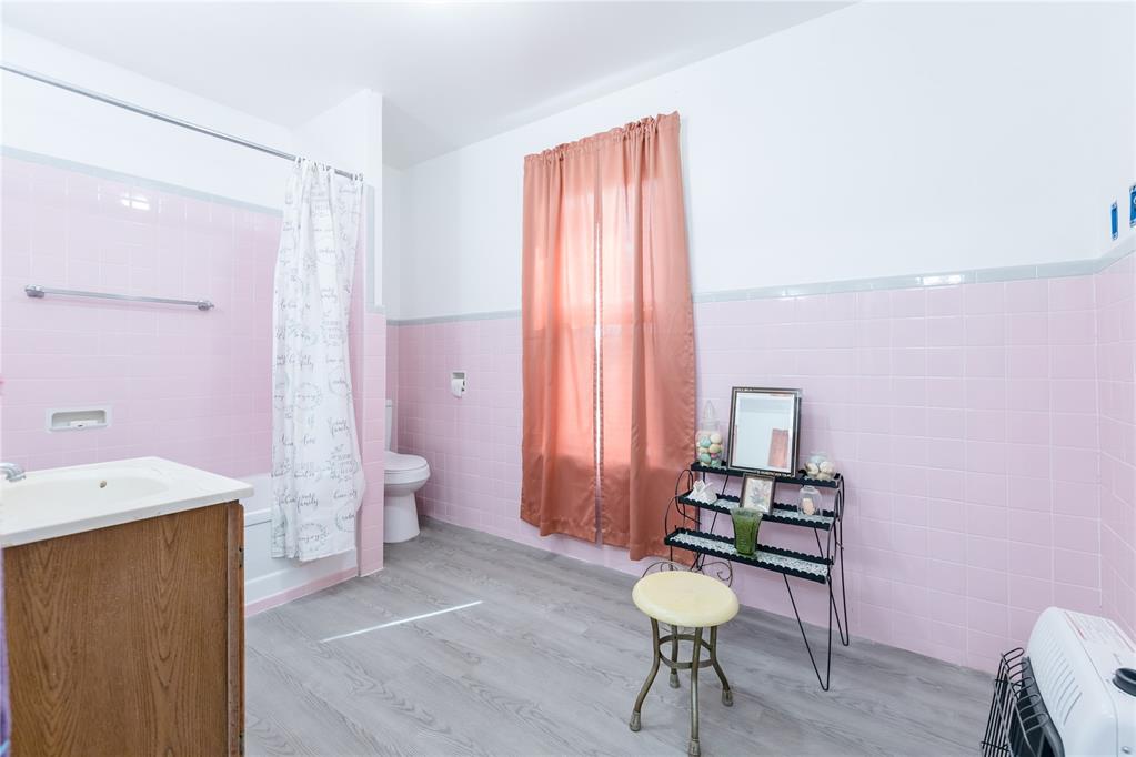 521 S Evans Avenue Property Photo 20