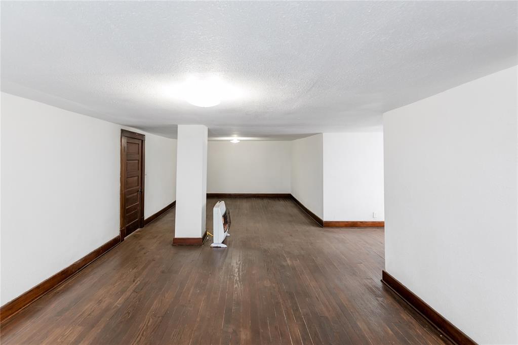 521 S Evans Avenue Property Photo 29