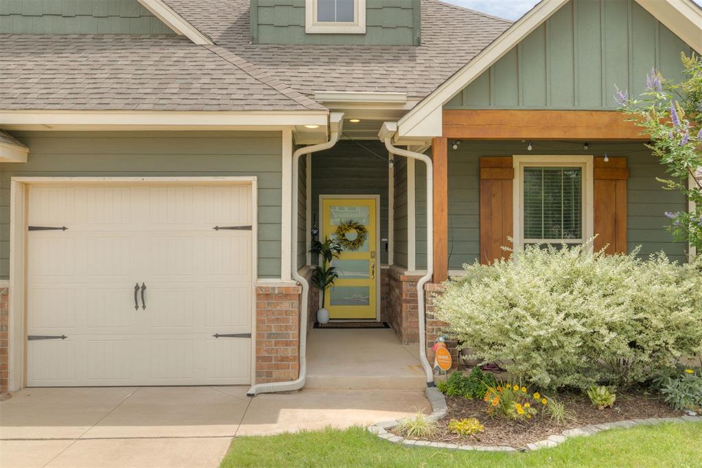 1216 N Beale Terrace Property Photo 6