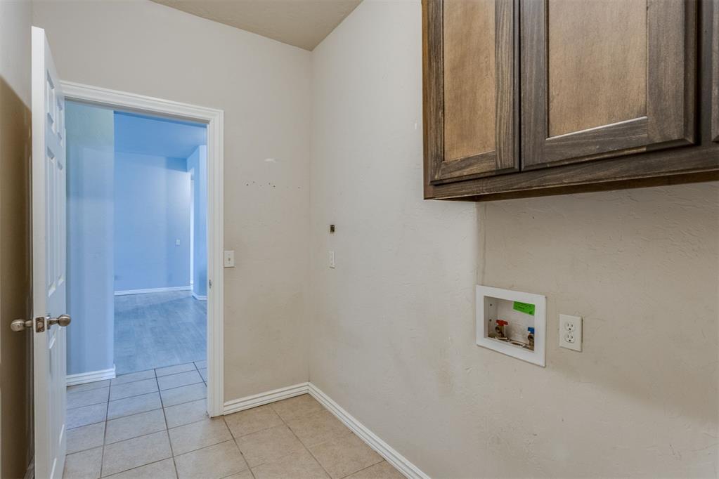 4916 Cinder Drive Property Photo 23