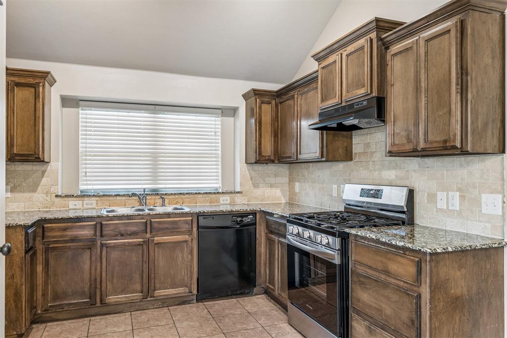18301 Agua Drive Property Photo 9