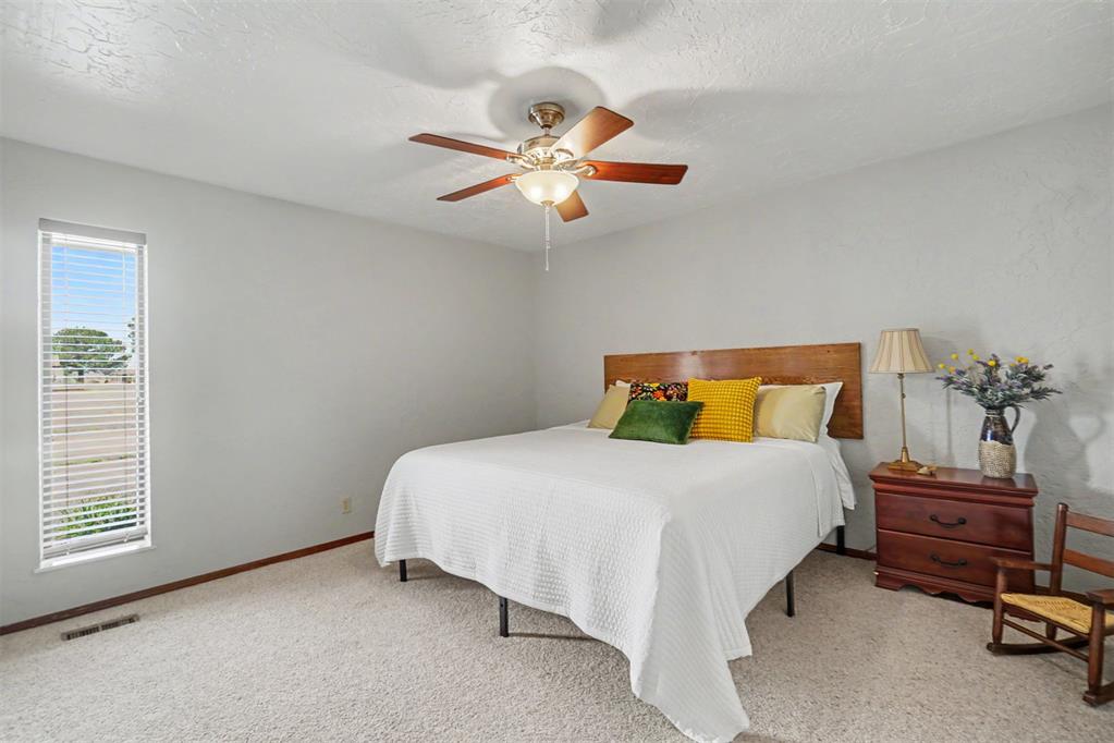 121 W Tahoe Drive Property Photo 31