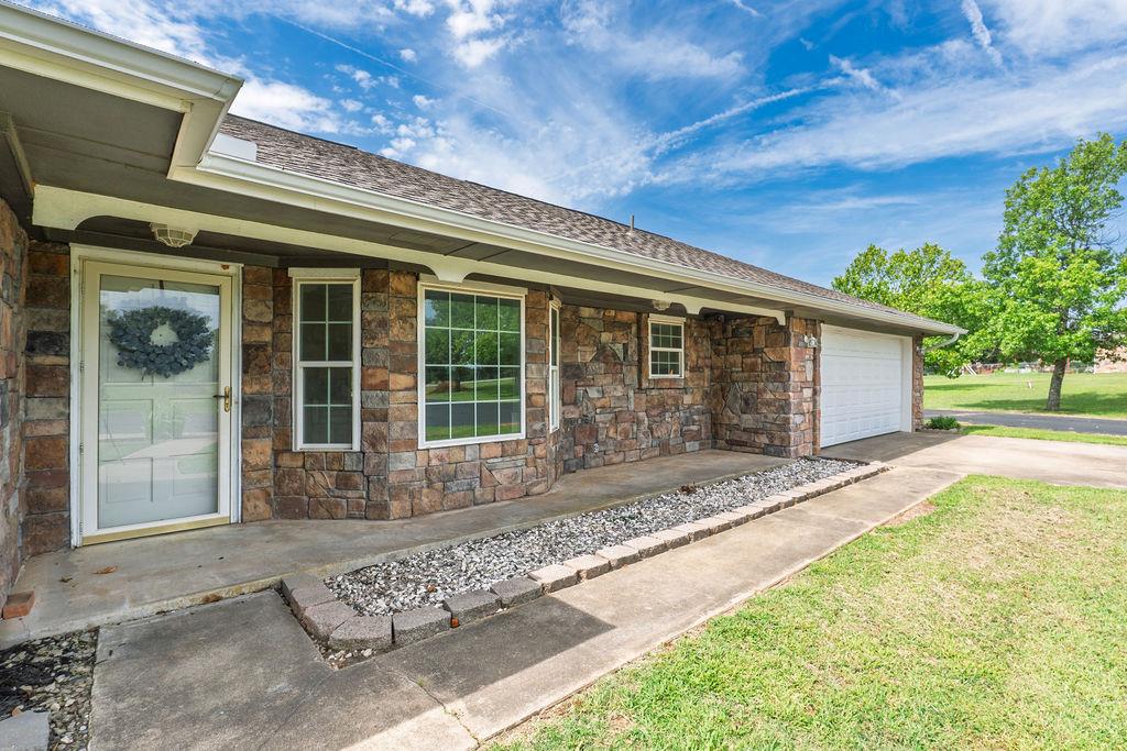 37709 Garretts Lake Road Property Photo 3