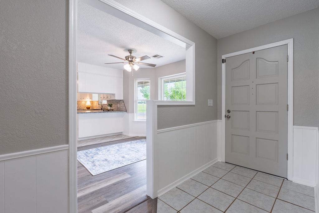 37709 Garretts Lake Road Property Photo 6
