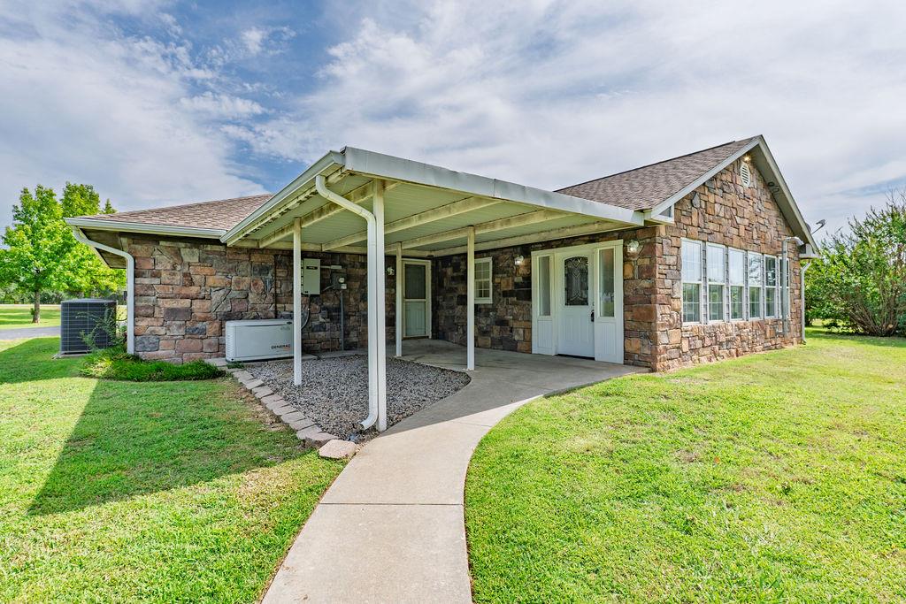 37709 Garretts Lake Road Property Photo 7