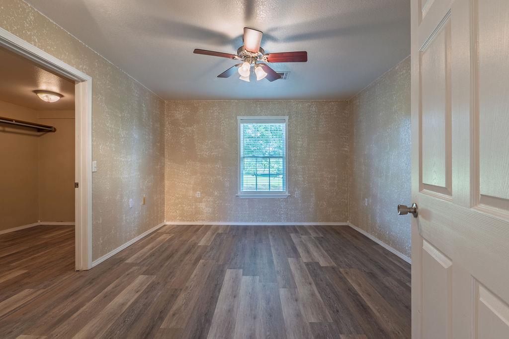 37709 Garretts Lake Road Property Photo 38