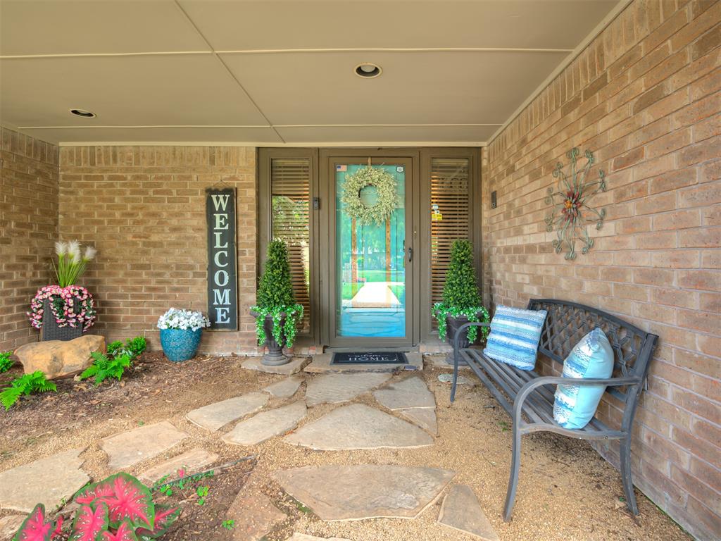 10913 Abbeywood Property Photo 2