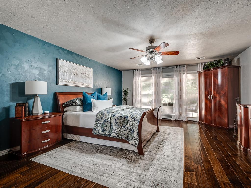 10913 Abbeywood Property Photo 24