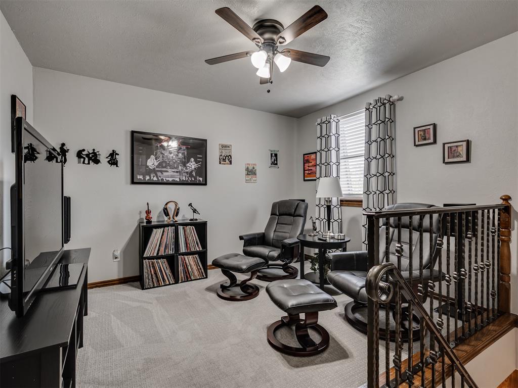10913 Abbeywood Property Photo 34