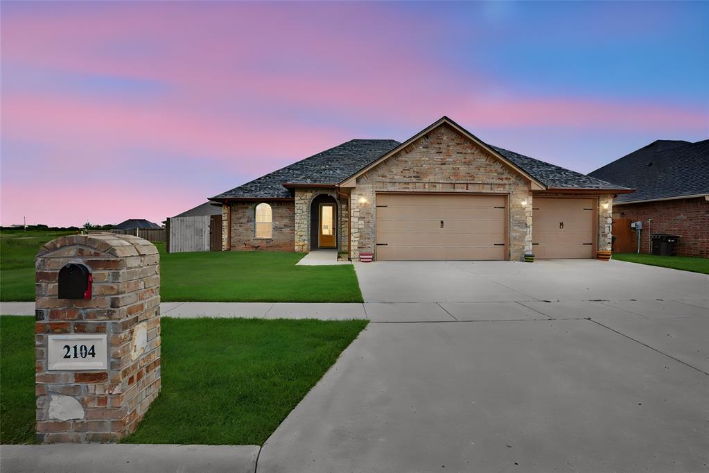 2104 Buffalo Lane Property Photo 4