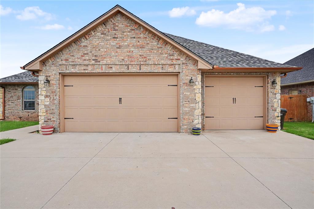 2104 Buffalo Lane Property Photo 6