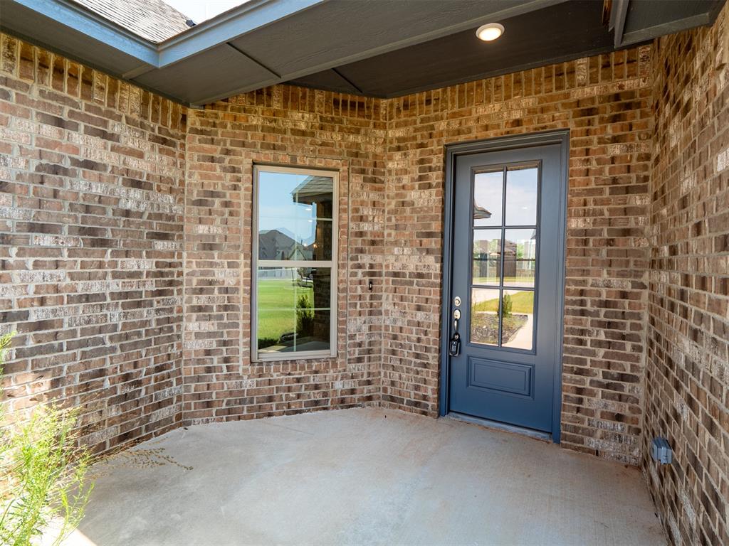 4204 Chesterfield Place Property Photo 5