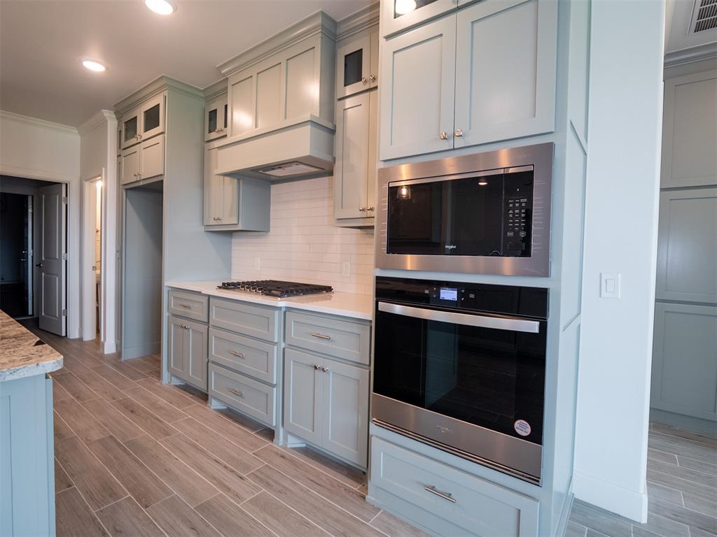 4204 Chesterfield Place Property Photo 14