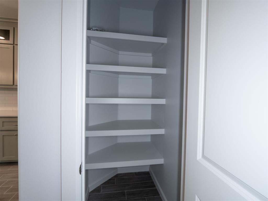 4204 Chesterfield Place Property Photo 22