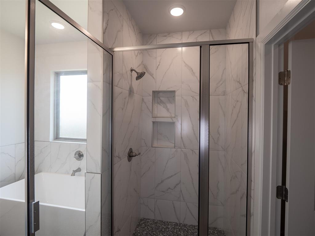 4204 Chesterfield Place Property Photo 28