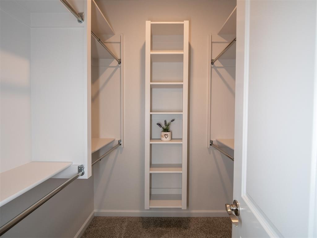 4204 Chesterfield Place Property Photo 36
