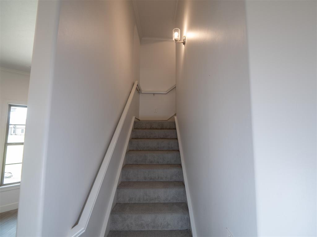 4204 Chesterfield Place Property Photo 37