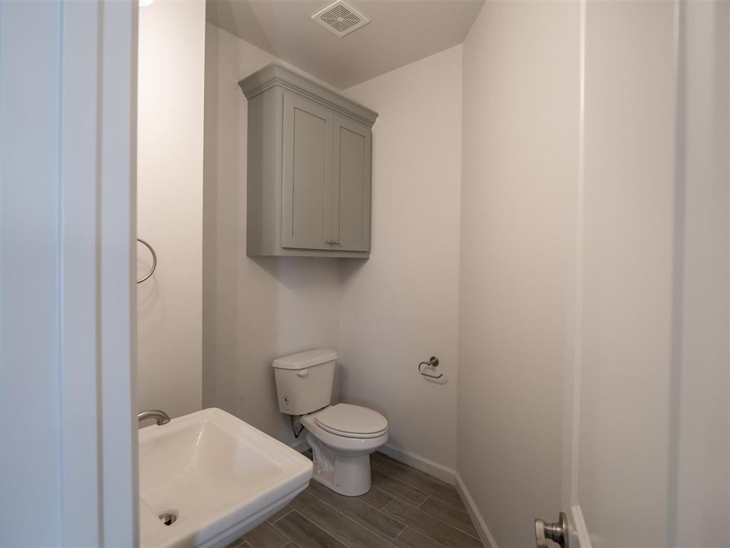 4204 Chesterfield Place Property Photo 40