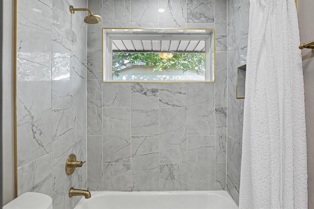 2800 Sw 79th Street Property Photo 11
