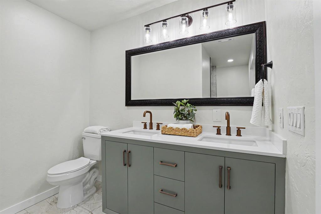 106 Briarwood Street Property Photo 7