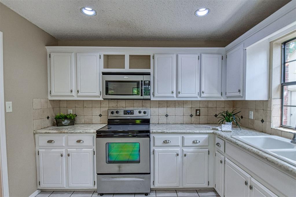 412 Portland Street Property Photo 14
