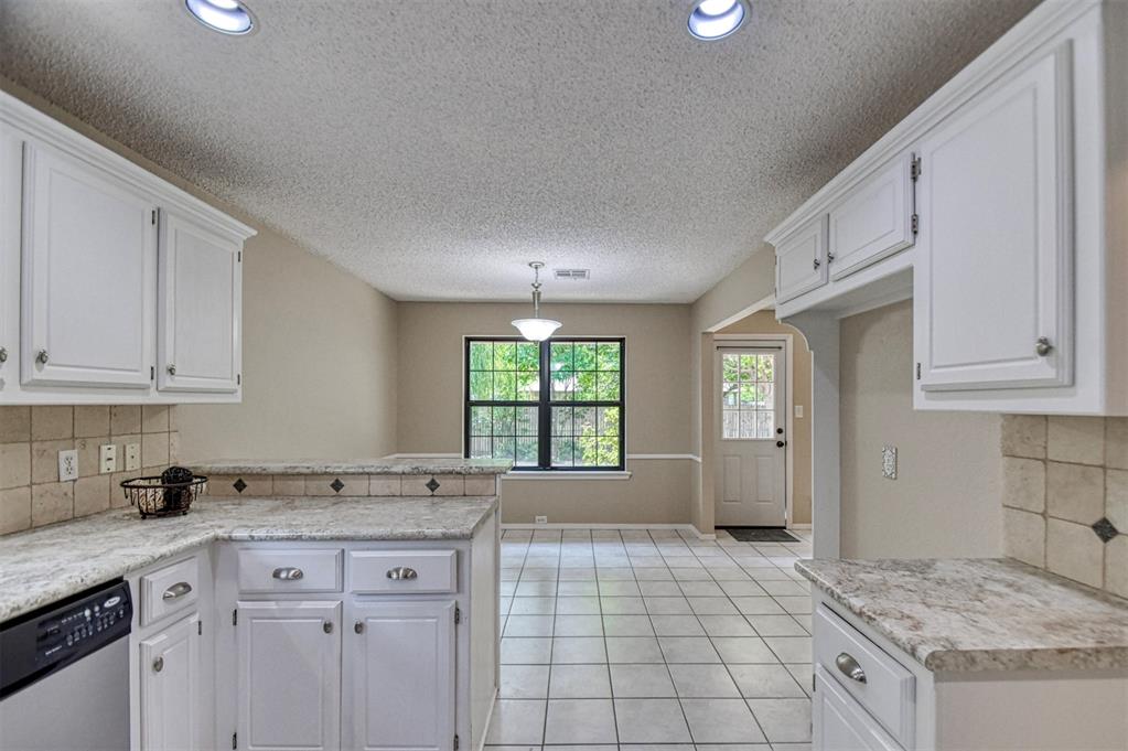 412 Portland Street Property Photo 16