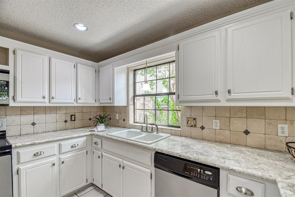 412 Portland Street Property Photo 18