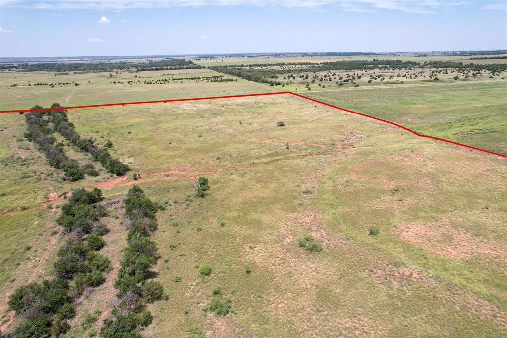 1550 E County Road Property Photo 31