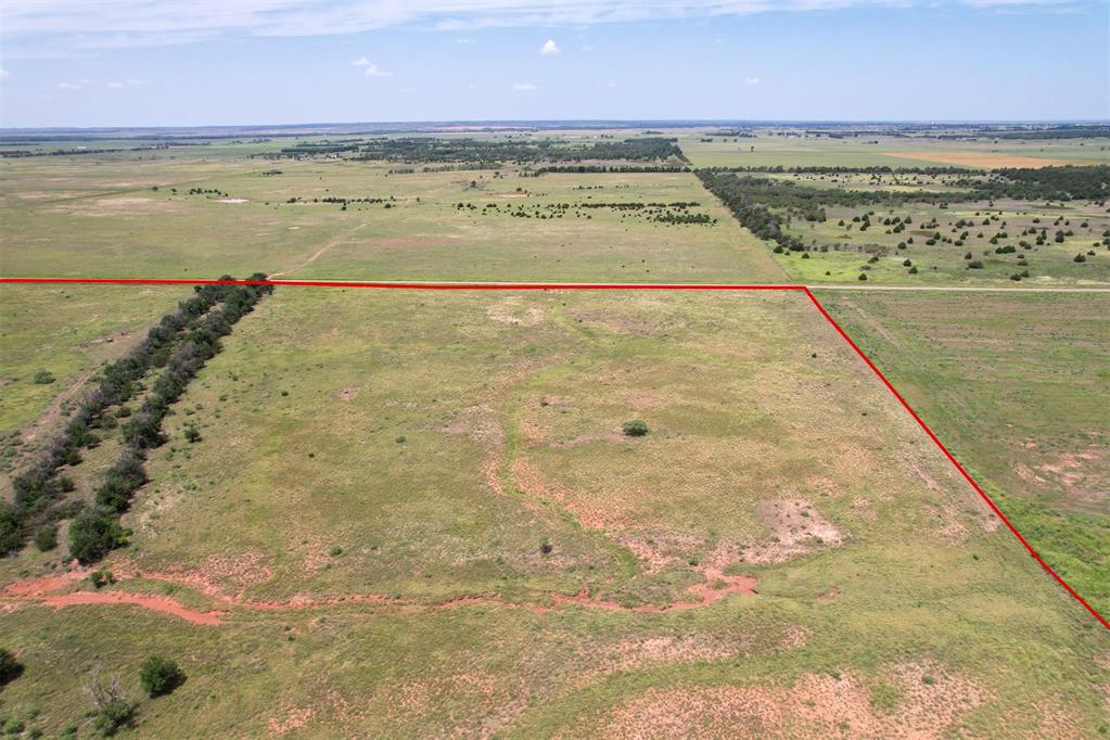 1550 E County Road Property Photo 33