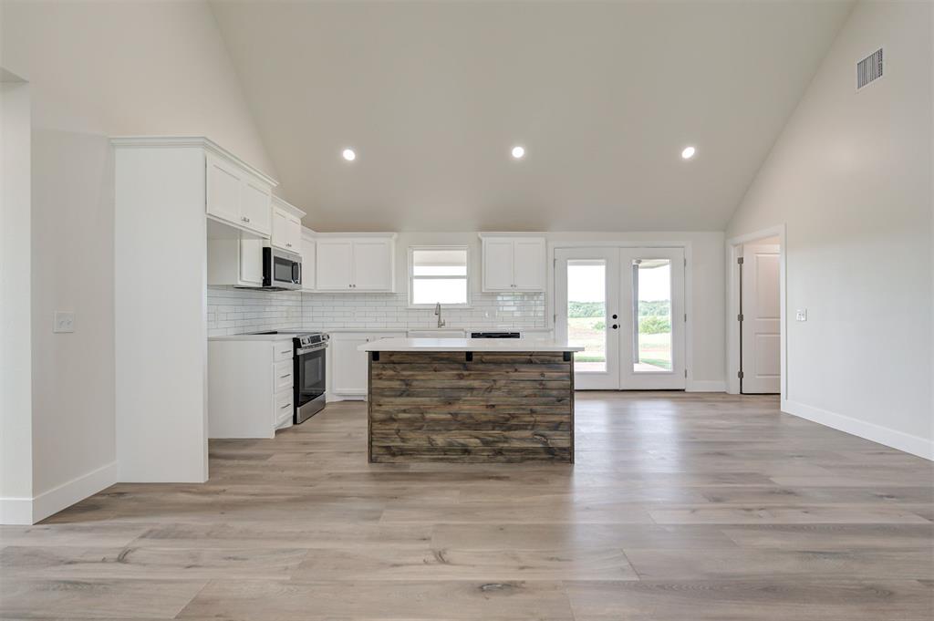 333861 E 930 Road Property Photo 12