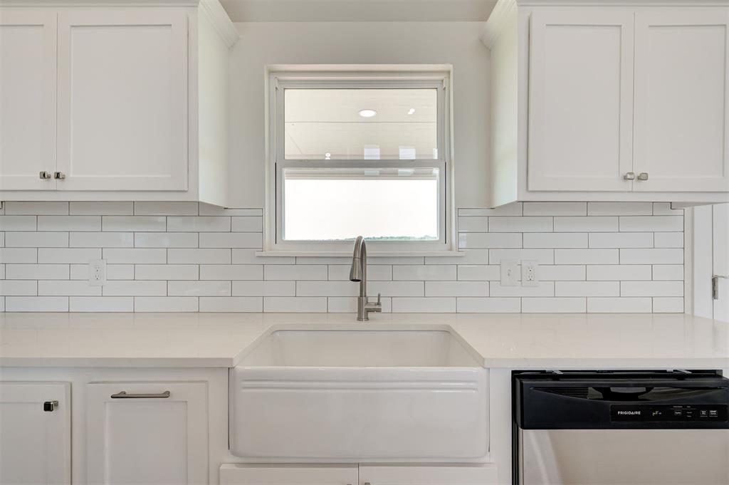 333861 E 930 Road Property Photo 15