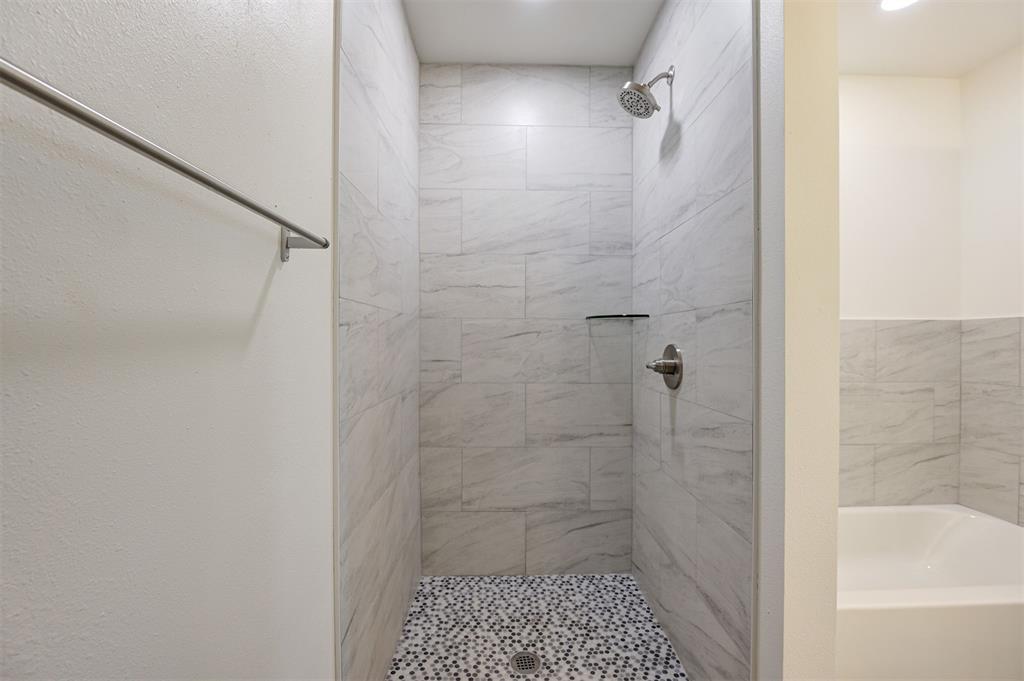 333861 E 930 Road Property Photo 24
