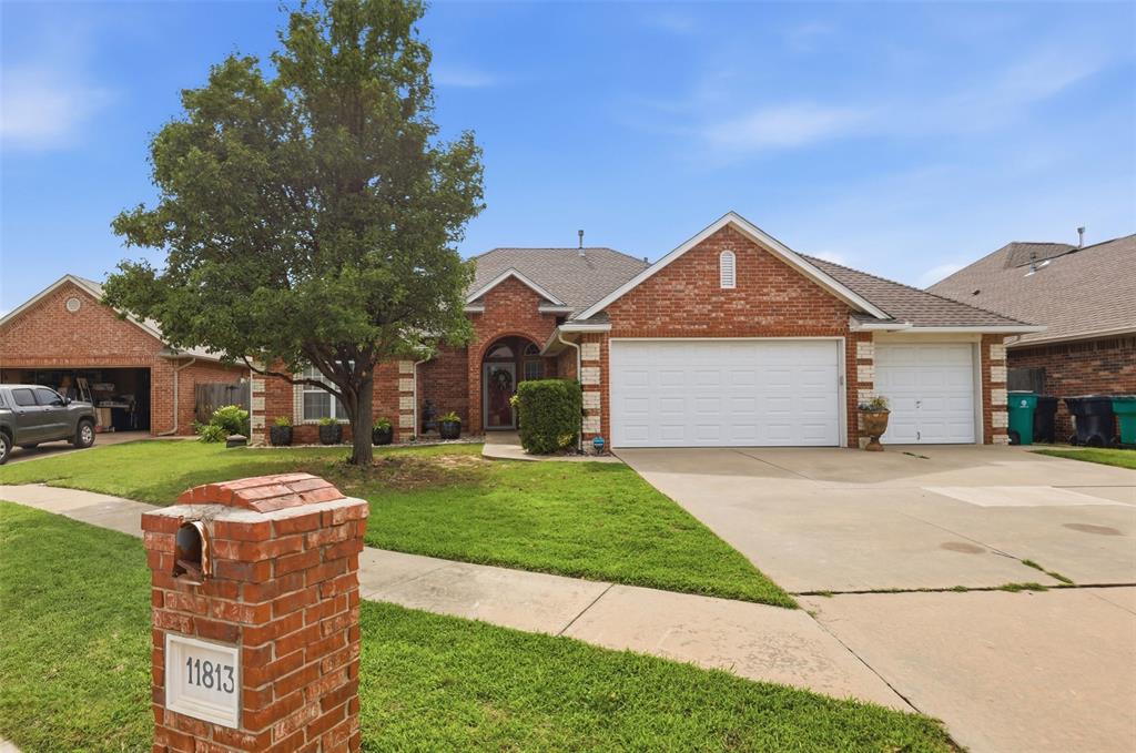 11813 Dalton Drive Property Photo 1