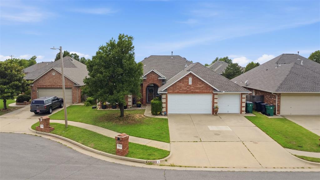 11813 Dalton Drive Property Photo 2