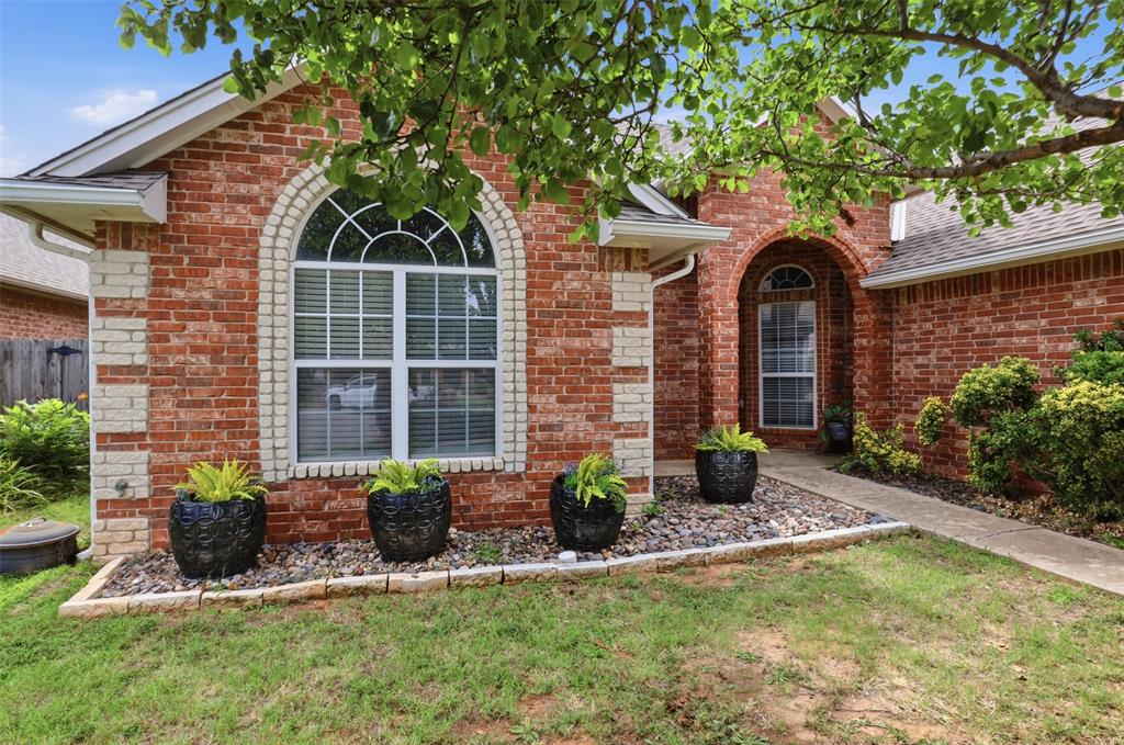 11813 Dalton Drive Property Photo 4