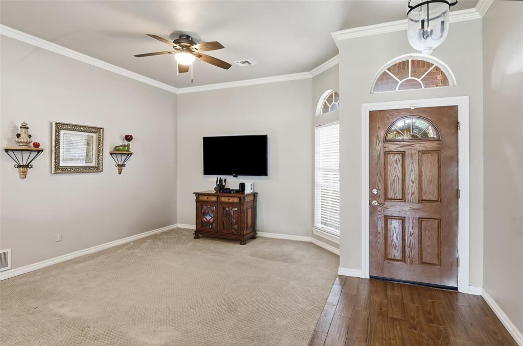 11813 Dalton Drive Property Photo 6