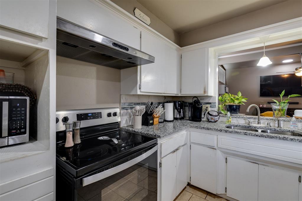 2441 Sw 77th Street Property Photo 23