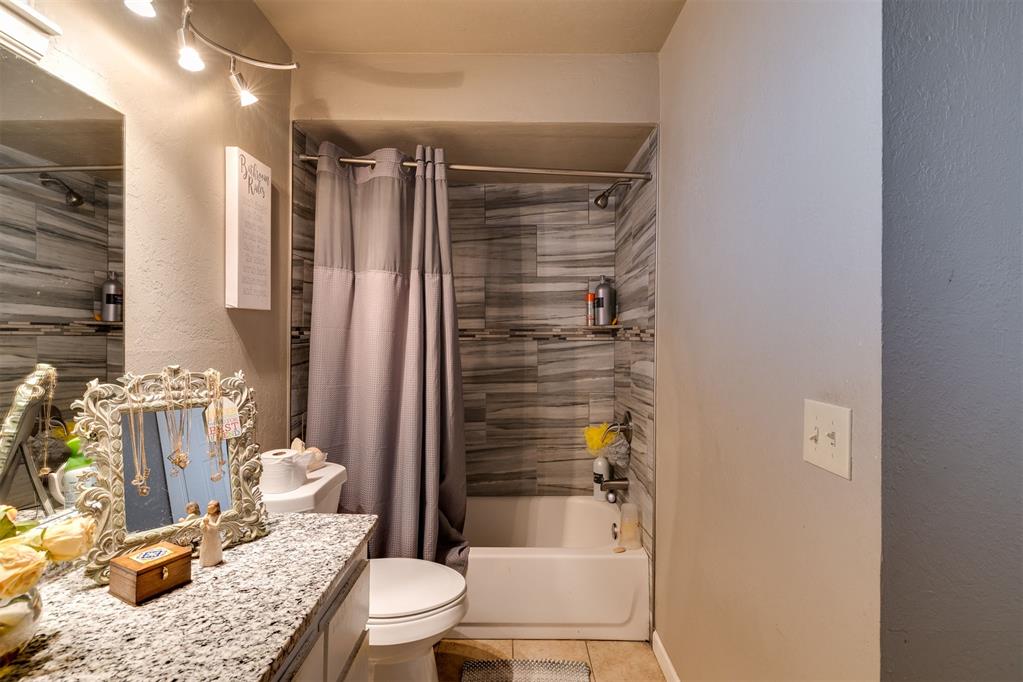 2441 Sw 77th Street Property Photo 28