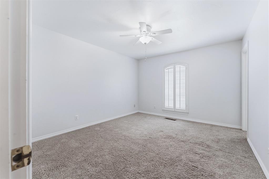 2013 Spirit Wood Lane Property Photo 25