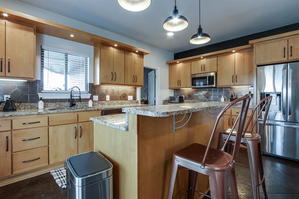 2801 Nw 171st Street Property Photo 5