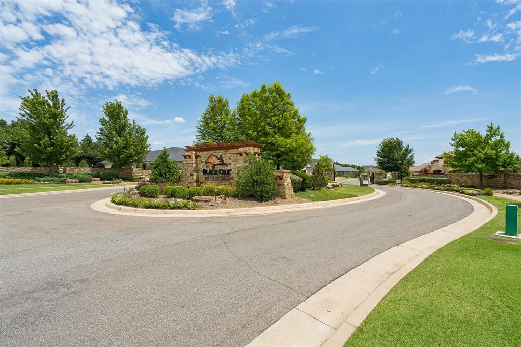 5008 Water Oak Way Property Photo 38