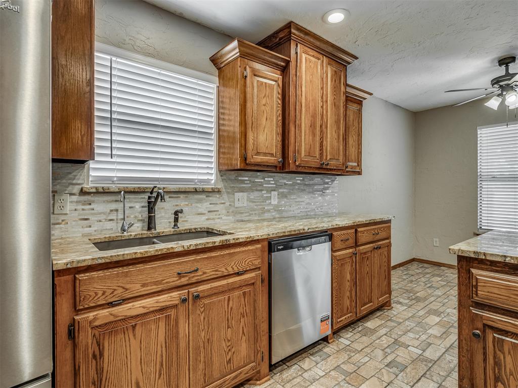 11124 Ashford Drive Property Photo 32