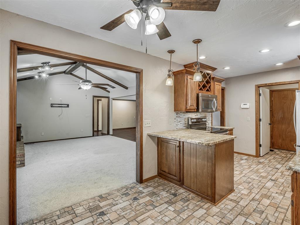 11124 Ashford Drive Property Photo 36