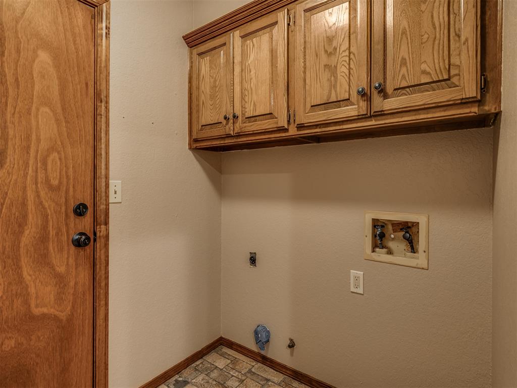 11124 Ashford Drive Property Photo 39